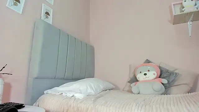 mary cute9 online show from October 8, 2025, 12:17 pm