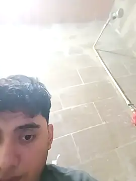 crisssalazar online show from March 18, 2025, 10:50 am