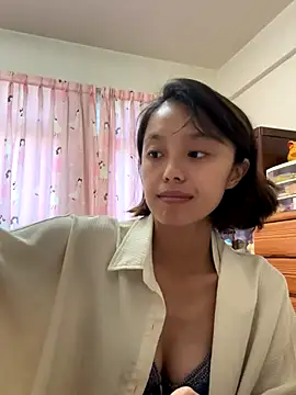 ladypaggy online show from December 1, 2025, 5:52 am