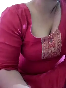 Lovely simmi- online show from March 8, 2025, 1:36 pm