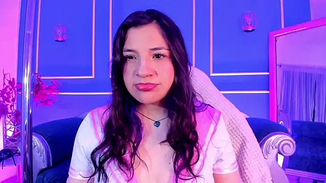 TaraTaylorr online show from December 15, 2025, 2:28 am