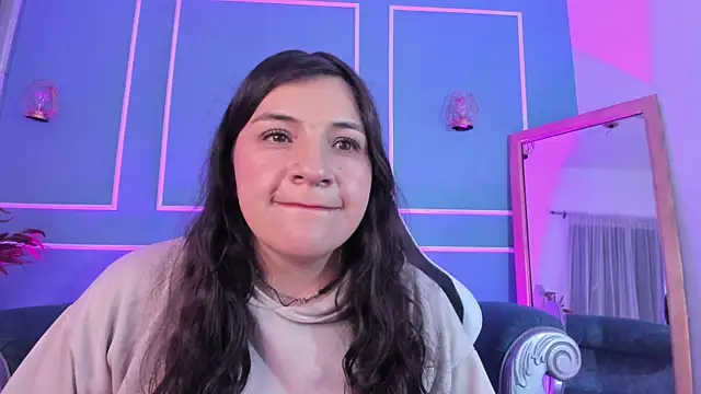 TaraTaylorr online show from October 14, 2025, 2:12 am