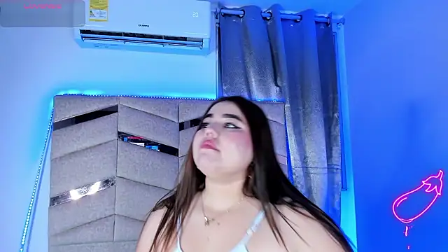 Snapshot of MadissonLee__ chatting on February 11, 2026, 10:09 pm MadissonLee online show from February 11, 2026, 10:09 pm