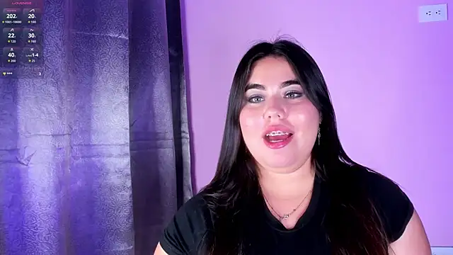 MadissonLee   online show from October 8, 2025, 7:14 pm