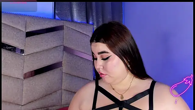 Snapshot of MadissonLee__ chatting on February 2, 2026, 10:09 pm MadissonLee online show from February 2, 2026, 10:09 pm