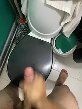 18 ALExxx online show from March 18, 2026, 5:03 pm