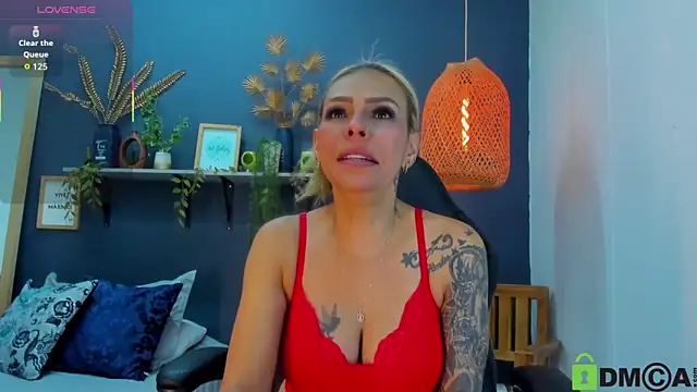 yessila parker online show from October 31, 2025, 1:57 am