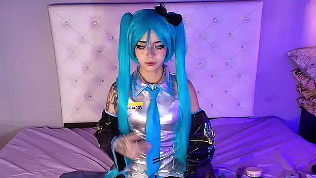 Snapshot of _mollycrystal chatting on October 17, 2025, 6:50 am mollycrystal online show from October 17, 2025, 6:50 am