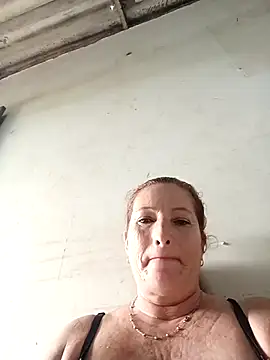 Sexy-Woman-Mature online show from January 5, 2026, 6:11 pm