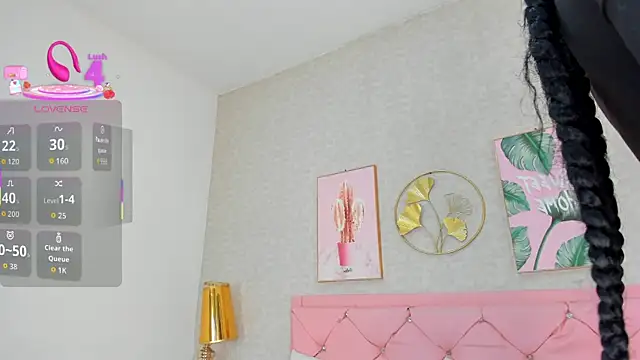 SamantaMarquez online show from April 18, 2026, 3:31 am