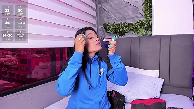 Snapshot of Fernanda_liie_ chatting on November 24, 2025, 11:43 am Fernanda liie online show from November 24, 2025, 11:43 am