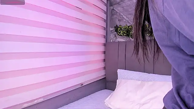 Snapshot of Fernanda_liie_ chatting on November 20, 2025, 12:39 pm Fernanda liie online show from November 20, 2025, 12:39 pm