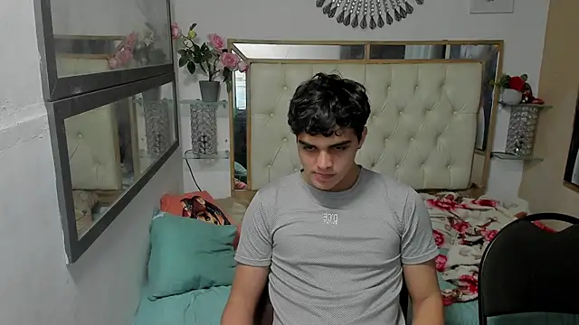 heiker  online show from October 25, 2025, 3:06 am