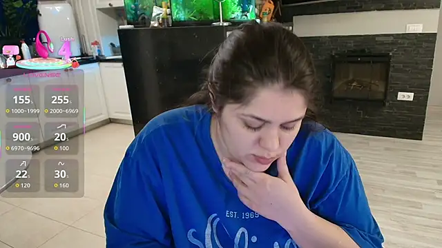 Layla- online show from February 17, 2026, 10:23 am