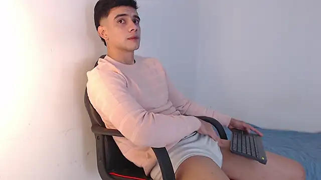 adam levis17 online show from November 7, 2025, 9:47 am