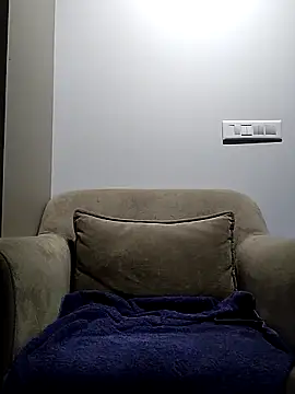 freakydesi online show from December 15, 2025, 6:14 pm