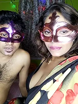 Exotic couple 38 online show from October 26, 2025, 7:03 pm