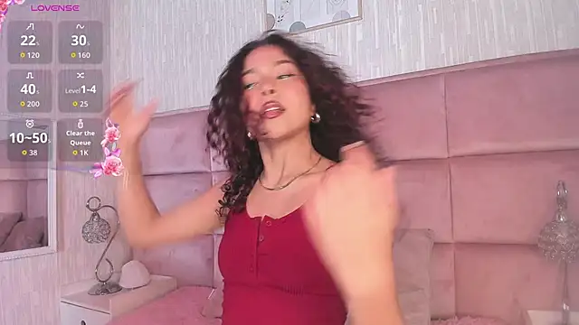 Marianna Ray  online show from November 17, 2025, 7:51 pm