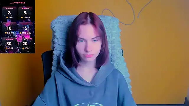 Fiona Night online show from April 15, 2026, 5:35 am