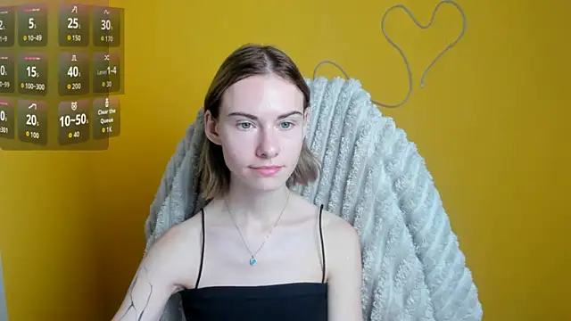 Snapshot of Fiona_Night chatting on November 29, 2025, 6:13 am Fiona Night online show from November 29, 2025, 6:13 am