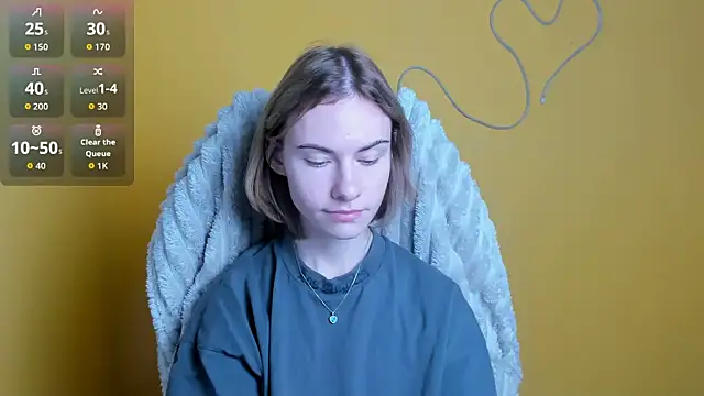 Snapshot of Fiona_Night chatting on November 30, 2025, 6:14 am Fiona Night online show from November 30, 2025, 6:14 am