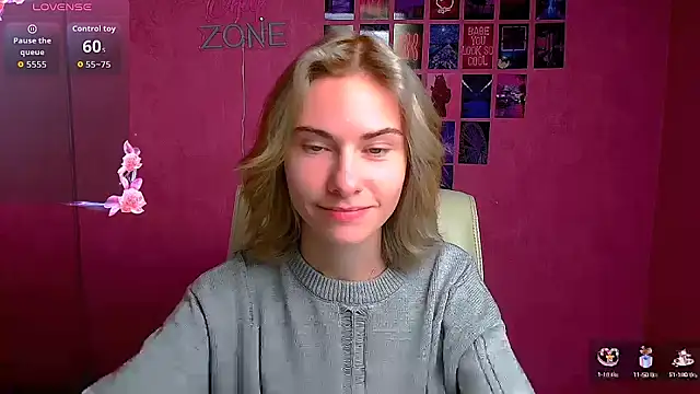 Snapshot of Fiona_Night chatting on October 17, 2025, 5:33 am Fiona Night online show from October 17, 2025, 5:33 am