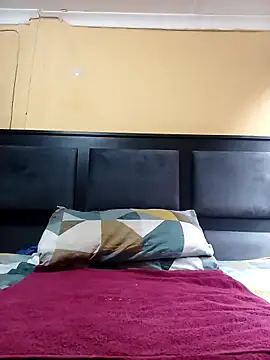 JuicyMilkyTizzy online show from February 13, 2026, 8:58 am