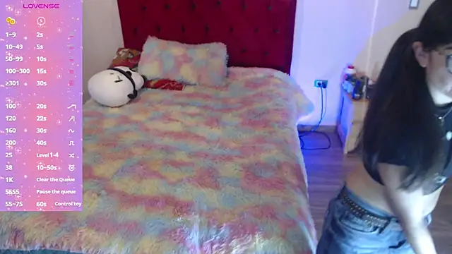 Saray honey04 online show from October 26, 2025, 9:04 pm