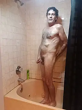 Aluntrusxh online show from September 17, 2025, 8:05 am