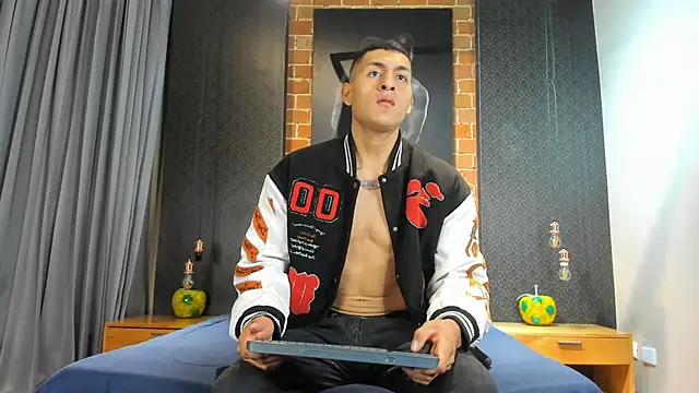 NoahVolkov online show from March 3, 2025, 11:11 am