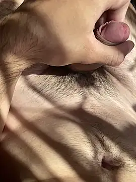 Snapshot of kikioonilo chatting on September 15, 2025, 12:38 pm kikioonilo online show from September 15, 2025, 12:38 pm