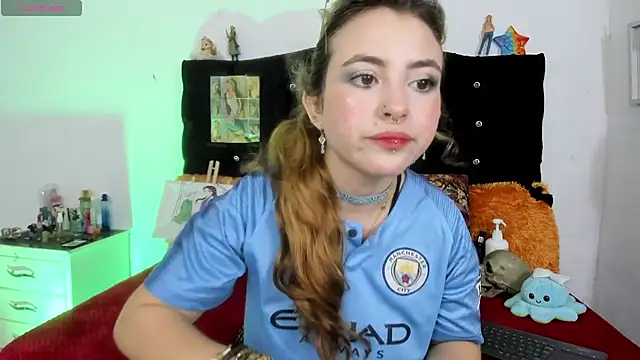 young jung online show from November 5, 2025, 9:07 pm