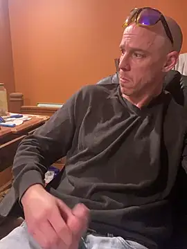 Mac ThunderCock online show from February 10, 2026, 9:36 pm