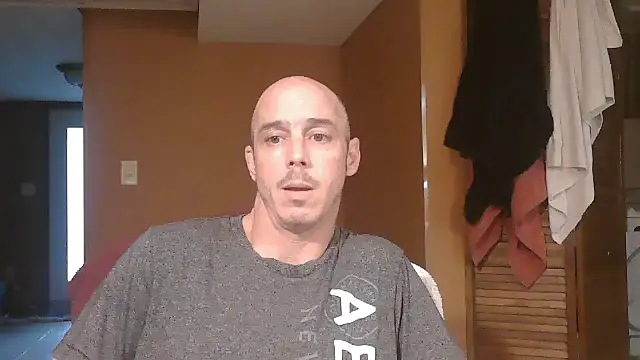 Mac ThunderCock online show from October 3, 2025, 11:06 pm