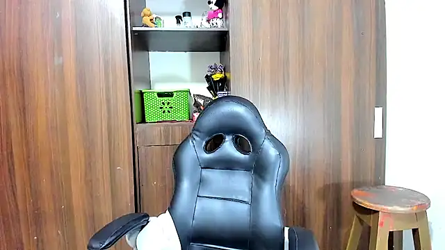 Dreamastercum  online show from January 31, 2026, 7:56 pm