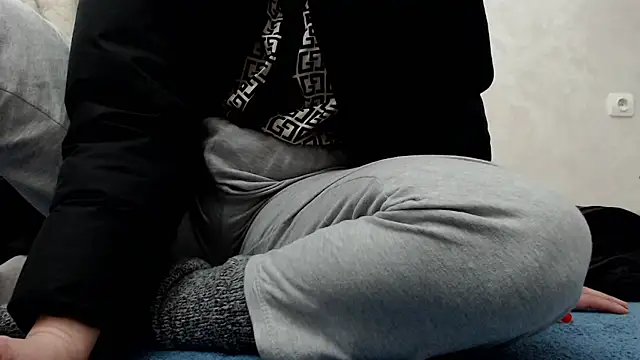 Sweet Yoon online show from February 23, 2026, 5:46 pm