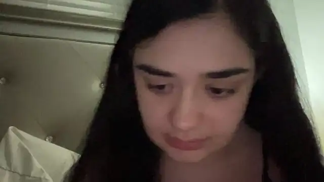 Lolabunny23 online show from June 2, 2026, 10:04 am