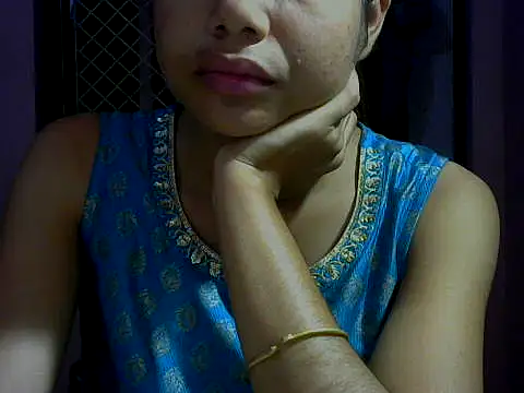 mayra89 online show from October 20, 2025, 1:07 am