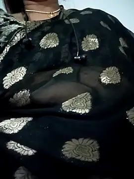 Snapshot of Neha-Bhabhi-Rasily chatting on November 1, 2025, 6:46 pm Neha-Bhabhi-Rasily online show from November 1, 2025, 6:46 pm