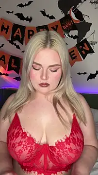 Snapshot of April_Vancee chatting on October 24, 2025, 2:27 pm April Vancee online show from October 24, 2025, 2:27 pm