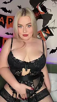 Snapshot of April_Vancee chatting on November 2, 2025, 3:28 pm April Vancee online show from November 2, 2025, 3:28 pm