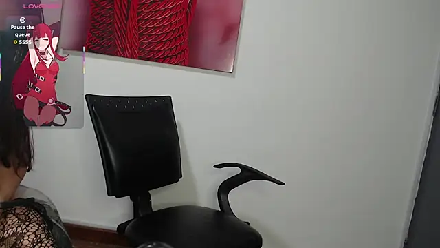 LorenaJoness online show from November 5, 2025, 1:47 pm