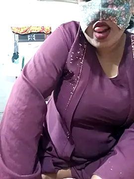 Pakhi Couple 69 online show from March 6, 2026, 5:30 pm