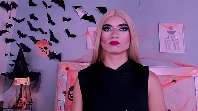 Emily Castillo 1 online show from November 2, 2025, 5:23 am