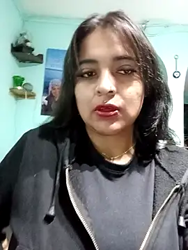 Sarah917 online show from February 18, 2026, 11:17 am