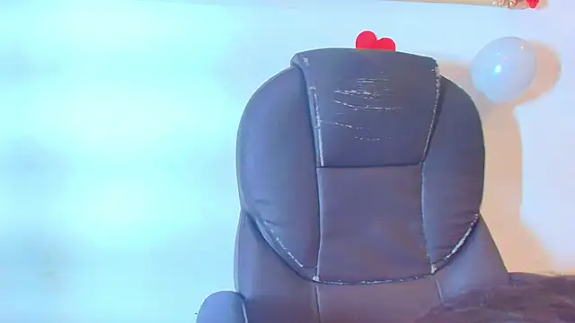 Mia Montess online show from February 19, 2026, 1:08 pm