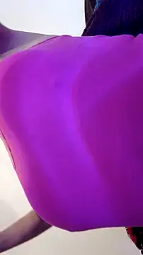 Snapshot of BellyDancer1 chatting on November 20, 2025, 6:52 pm BellyDancer1 online show from November 20, 2025, 6:52 pm