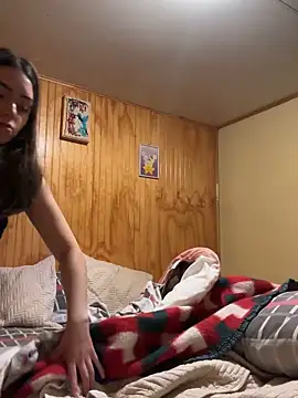 floooohv online show from April 10, 2026, 10:50 pm