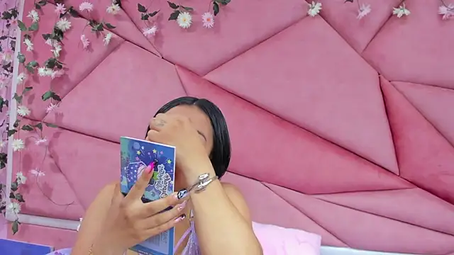  Violeta 18 online show from October 11, 2025, 3:18 am