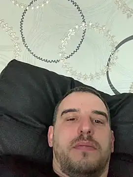 Maxpeins online show from February 26, 2026, 11:43 am